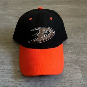 Anaheim Ducks NHL SnapBack Cap